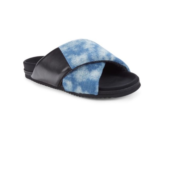 ROAM Shoes - ROAM Blue and Black Crisscross Sandals